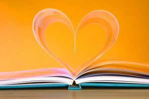 book-heart-748904_1920